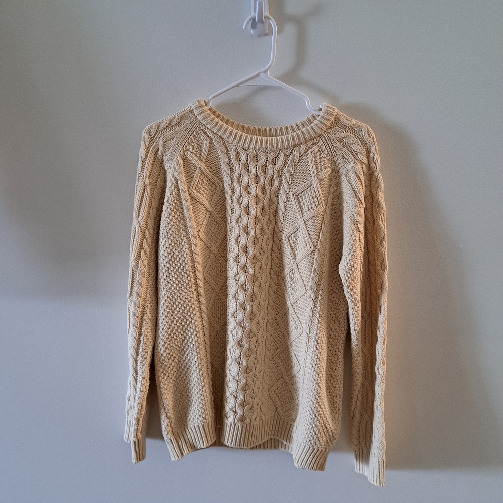 LL Bean Fisherman Sweater Kid's XL18 Cable Knit Cream Chunky Cozy